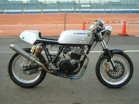 Yamaha SR 400 Special