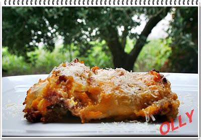 Lasagne di carasau con zucca,salsiccia e porcini