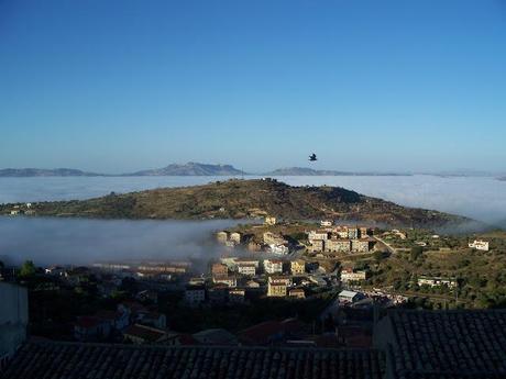 OFF TOPIC: BUON GIORNO GENTE... LA NATURA e I SUOI SPETTACOLI... UNA CARTOLINA DAL MIO PAESINO.