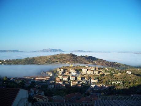 OFF TOPIC: BUON GIORNO GENTE... LA NATURA e I SUOI SPETTACOLI... UNA CARTOLINA DAL MIO PAESINO.