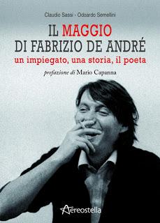 Chi va con lo Zoppo... legge 'Il maggio di Fabrizio De André' e 'La commedia dei cantautori italiani'