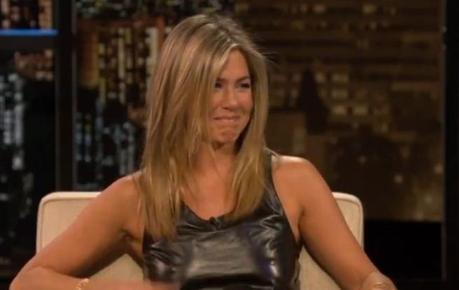 jennifer-aniston-piange-ad-una-domanda