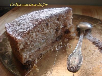 Torta marronita con pere Kaiser e gocce di cioccolato