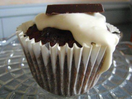 Doppia sorpresa coi muffin al doppio cioccolato