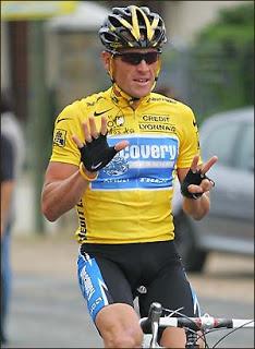 Ufficiale: Uci revoca i 7 Tour ad Armstrong
