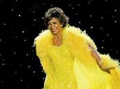 Shirley bassey torna palco celebrare anni carriera