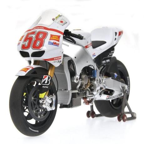 Honda RC 212V M.Simoncelli 2011 Limited Edition 6658 pcs. by Minichamps