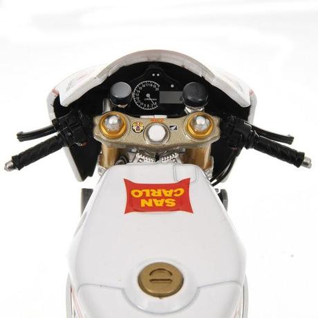 Honda RC 212V M.Simoncelli 2011 Limited Edition 6658 pcs. by Minichamps