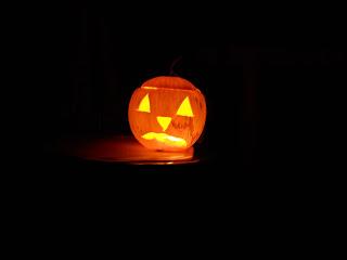 BRICOLAGE: come intagliare la zucca di Halloween