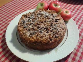 TORTA DI MELE E AMARETTI