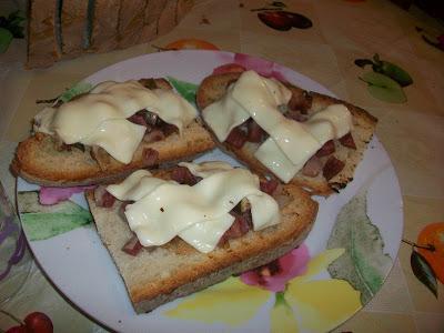 Bruschetta Pancetta e Sottilette® le Light Bruschetta Pancetta e Sottilette® le Light