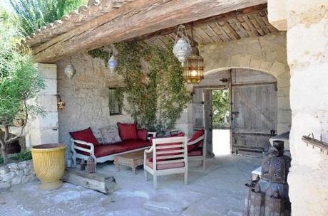 Non vi andrebbe di essere qui??!!