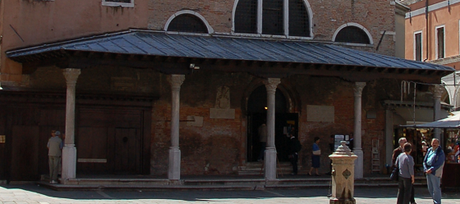 Il porticato di San Giacometto