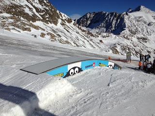 Stubaital Gletscher. Austria. Moreboards. Stubai. Zoo.