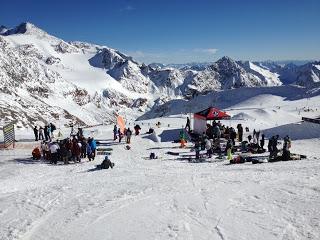 Stubaital Gletscher. Austria. Moreboards. Stubai. Zoo.