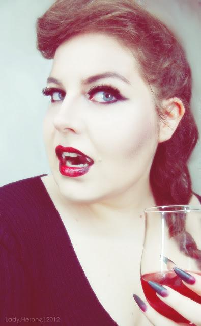 The Nail's Diary Halloween tutorial: Dramatic Vampire makeup look