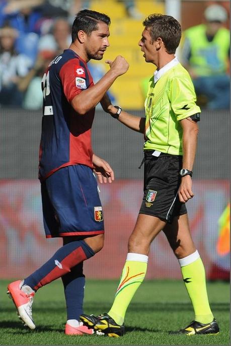 nuovo taglio di capelli di MARCO BORRIELLO AL GENOA 2012 -2013