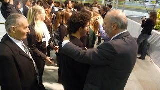 GRANDE PARTECIPAZIONE ALL'INCONTRO EVANGELICO DI PESCARA - GUARIGIONI ATTRAVERSO LA PREGHIERE