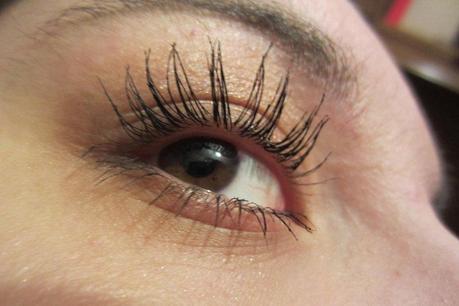 revlon 3d volume mascara Photoready 3D Volume Mascara by Revlon