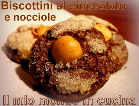 BISCOTTINI AL CIOCCOLATO E NOCCIOLE