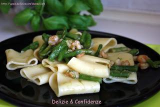 Paccheri con gamberi ed asparagi