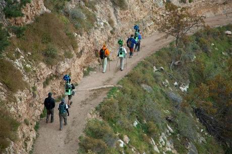 google-street-view-trekker-03-terapixel.jpg