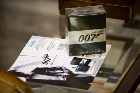 James Bond 007 - A parfume and a gift for you!