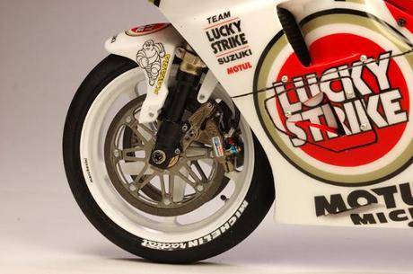 Suzuki RGV 500 Γ K.Schwantz 1994 by Utage Factory House