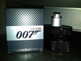 007 nella mano di Kevin