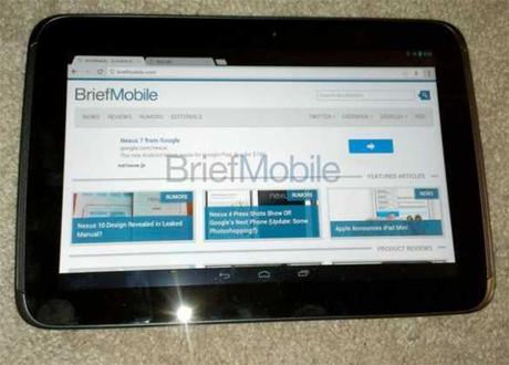 Google Nexus 10 foto leaked Android 4.2 e CPU 1.7GHz Exynos 5250