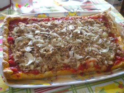 Ricette espresse: la pizza con il tonno