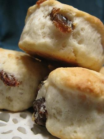 Non è necessario alzarsi all'alba per preparare gli SCONES (ricetta irlandese)