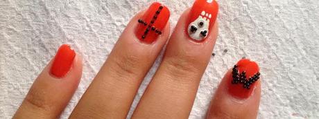 #19 Nac: 030 di Revlon (la review) + Halloween caviar nail art