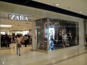 Il fondatore di Zara dona 20 milioni alla Caritas