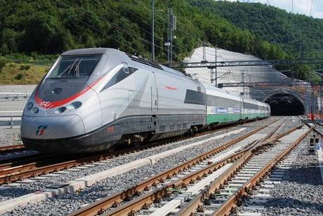 Sciopero di 24 ore dei treni dalle 21 del 28 ottobre alle 21 nel 29.