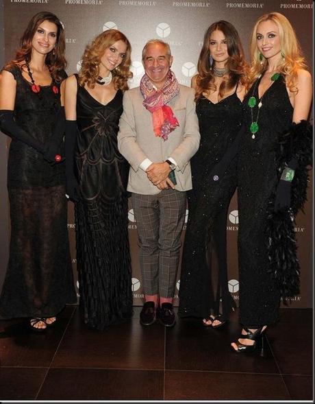 39 - Promemoria-20th Anniversary - Romeo Sozzi - Romeo Sozzi tra le modelle