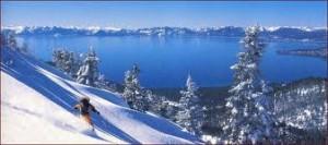 Il Lago Tahoe con la neve