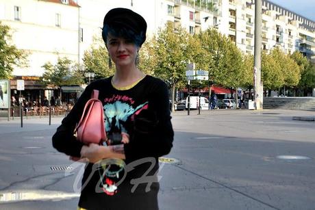 Paris Fashion Week Street Style