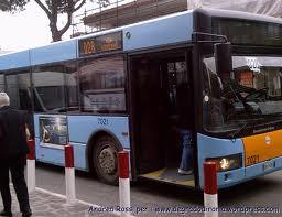 Autista di bus di linea guida ubriaco Denunciato