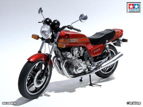 Honda CB 750 F 1979 by Sennake (Tamiya)