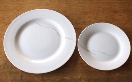 Design _ Reiko Kaneko _ Dirty Cups and Cracked Plate