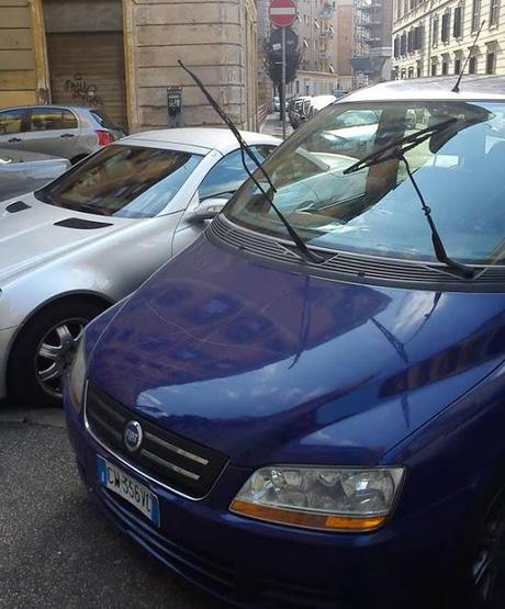 Testaccio. Semplicemente impossibile anche soltanto farsi una passeggiata...