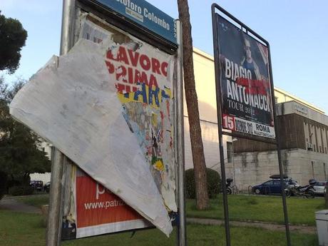 Beh se le primarie devono servire a imbrattare la città di migliaia di manifesti illegali allora lasciam perdere cavolo!