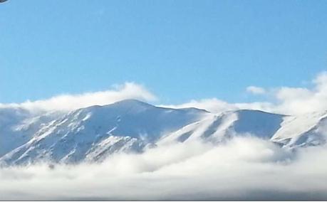 Neve sulle montagne dell'Aquilano