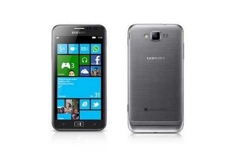 Samsung ATIV o Nokia Lumia 920 / Lumia 820 : Quale Windows Phone 8 scegliere ?!