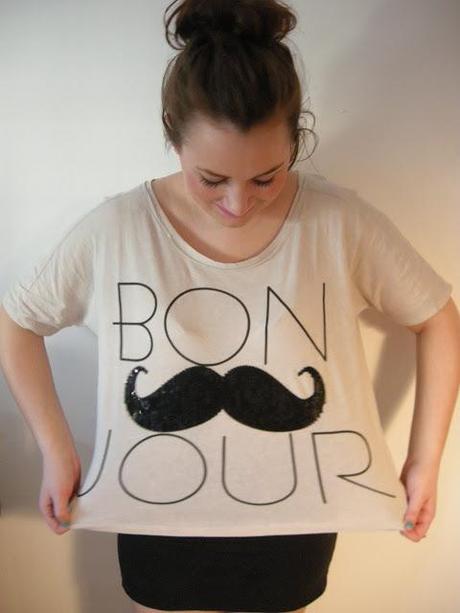 TREND ALERT: MOUSTACHES PER TUTTI