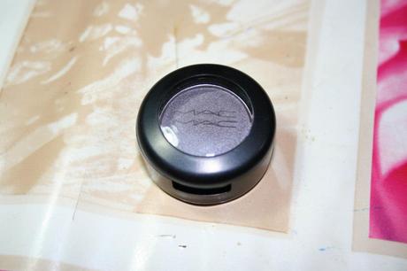 MAC : Eyeshadows Moth Brown