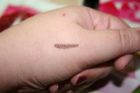 Rimmel : Scandaleyes Eyeliner in 002 Brown