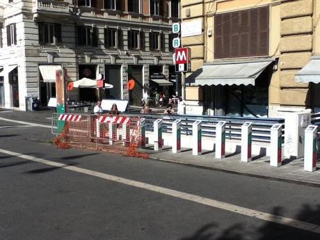 Guardare come sta messo Piazza Flaminio e provare orrore sapendo che non si tratta di fotomontaggi