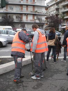 DECIMA EDIZIONE DEL DECORO DAY, RIPULITE LE STRADE E LE PIAZZA DEL XVIII MUNICIPIO! E IL FRONTE ANTIDEGRADO SI ALLARGA... DECIMA EDIZIONE DEL DECORO DAY, RIPULITE LE STRADE E LE PIAZZA DEL XVIII MUNICIPIO! E IL FRONTE ANTIDEGRADO SI ALLARGA...